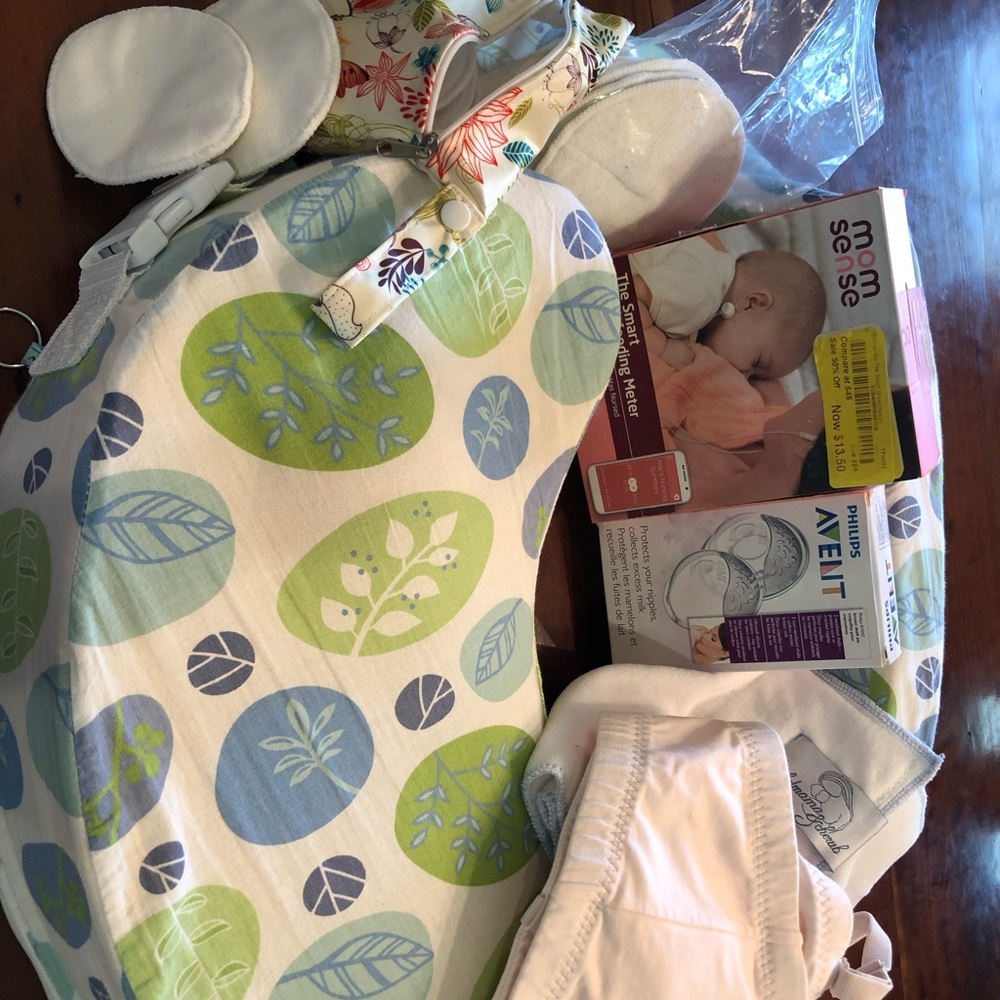 Starter Breastfeeding Kit